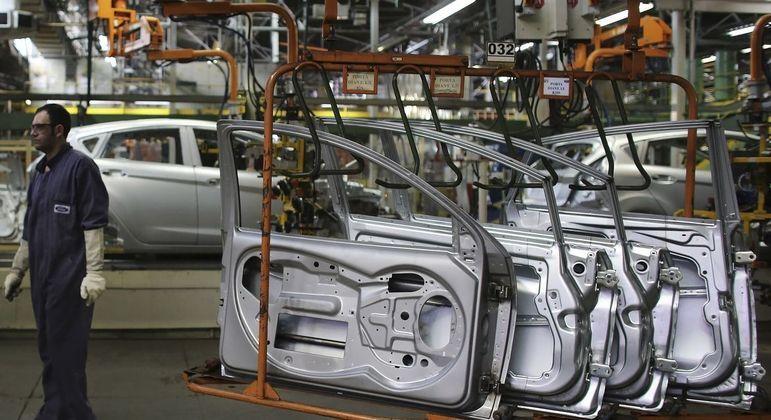 Reforma tributária vai eliminar distorções do sistema fiscal, acredita indústria