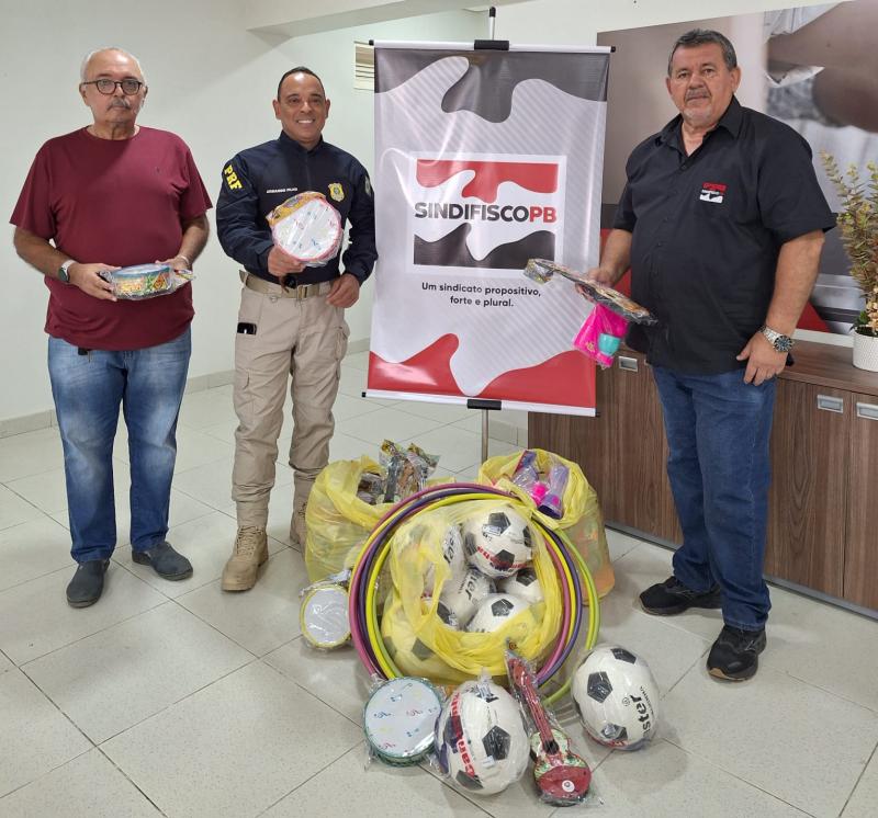Sindifisco-PB colabora para arrecadação de brinquedos