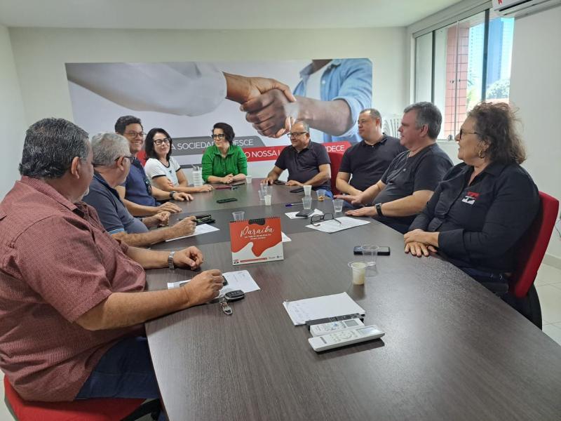 Diretoria define ações a serem adotadas em favor da categoria fiscal