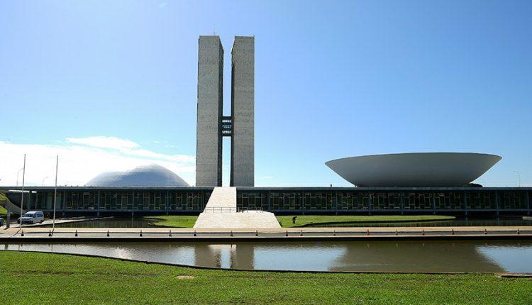 Manifesto pela garantia de manutenção dos serviços públicos